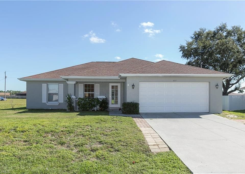 1st image of 615 NW 29th Ter
