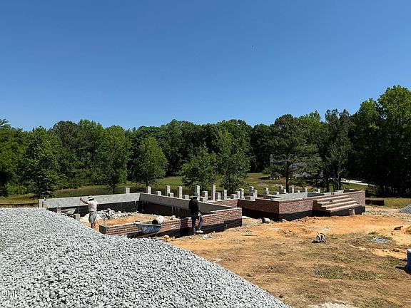 2nd image of 3700 Noah Mill Trce