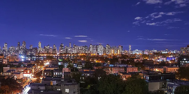 Rented by Compass | media 21