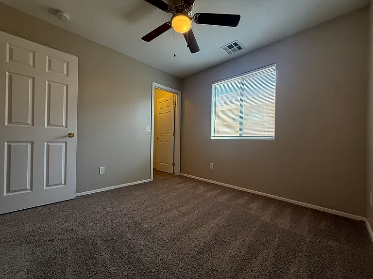 3762 W South Butte Rd — Photo 32