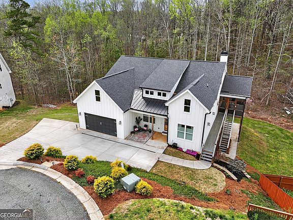 2nd image of 84 Timber Walk