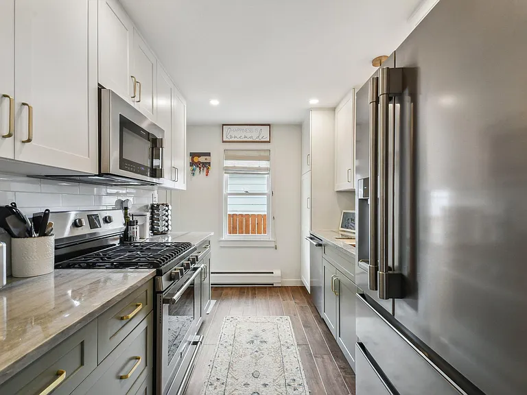 1520 S Monroe St — Photo 12
