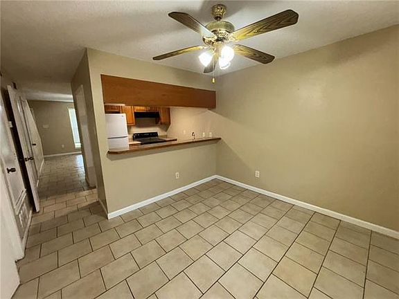 5th image of 9002 Morrison Rd