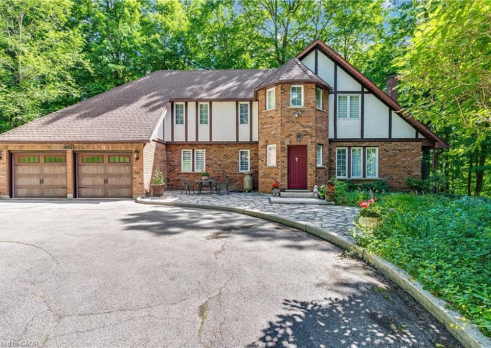 1st image of 110 Grand Ridge Dr