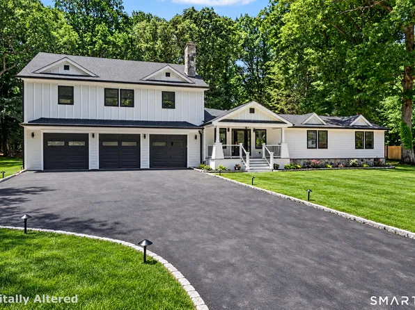 203 Wildflower Lane, Fairfield, CT 06824