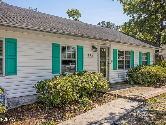 2nd image of 134 NE 35th Street