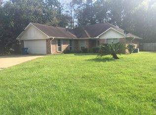 1429 Ash St, Ocean Springs, MS 39564