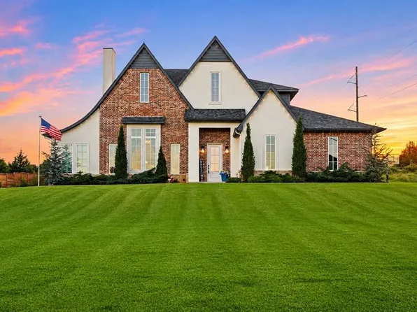 3261 Red Ridge Dr, Blanchard, OK 73010