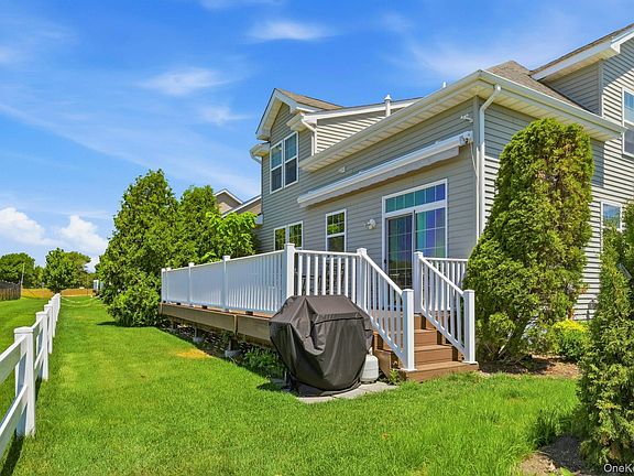 3rd image of 163 AUGUSTA Drive #163