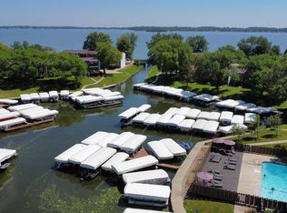 2700 N Shore Dr #405, Clear Lake, IA 50428