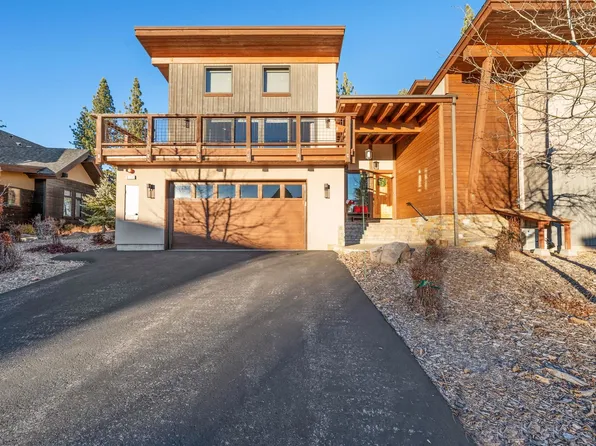 9130 Heartwood Dr, Truckee, CA 96161