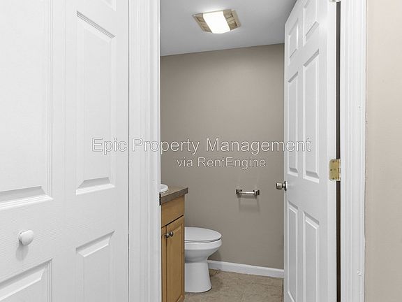 4th image of 473 N Hix Rd #473