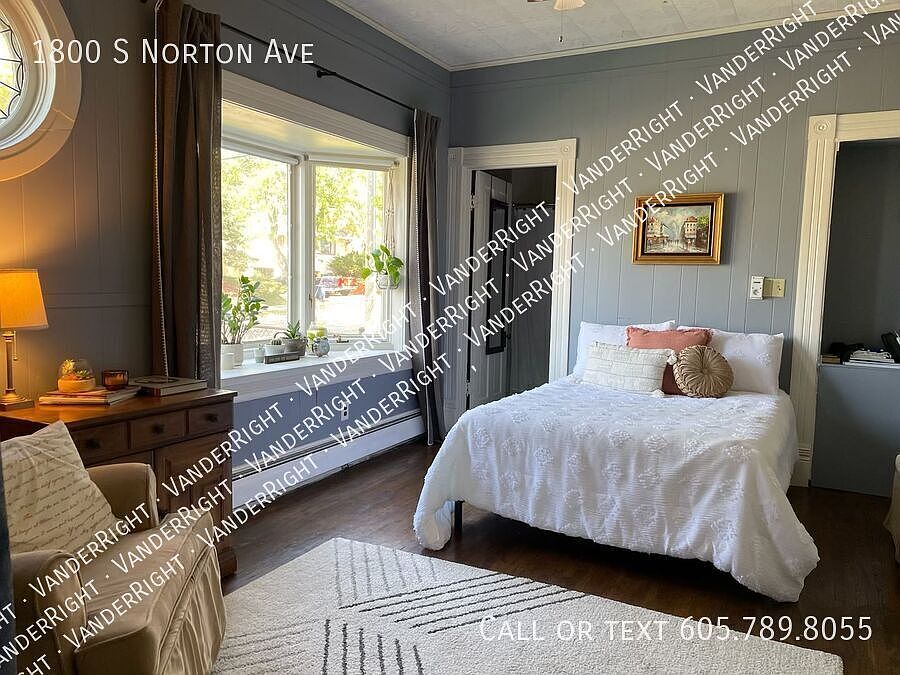 1st image of 1800 S Norton Ave