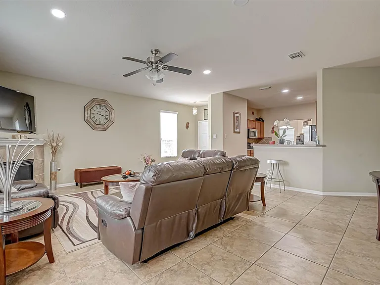 19223 Brook Village Rd — Photo 14