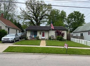 1106 W Oakland Ave, Bloomington, IL