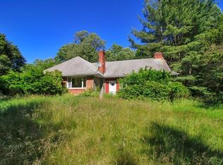 22 New Rd, Newburgh, NY 12550