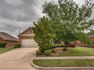 1612 Buoy Dr, Glenn Heights, TX 75154