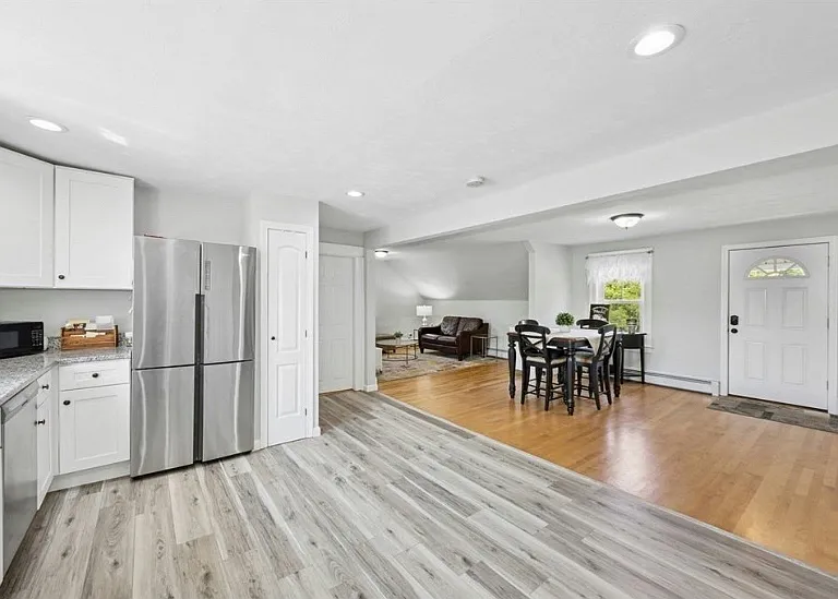 28 Villa Rd #2 — Photo 3