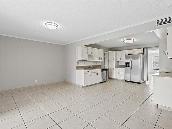 3rd image of 3057 Coral Springs Drive #204