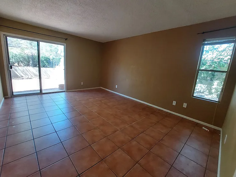 2604 Inverrary Dr — Photo 17