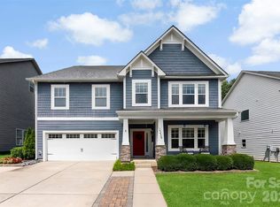 2238 Bluebell Way, Tega Cay, SC 29708