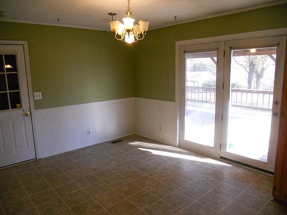 3rd image of 7086 Ayer Dr