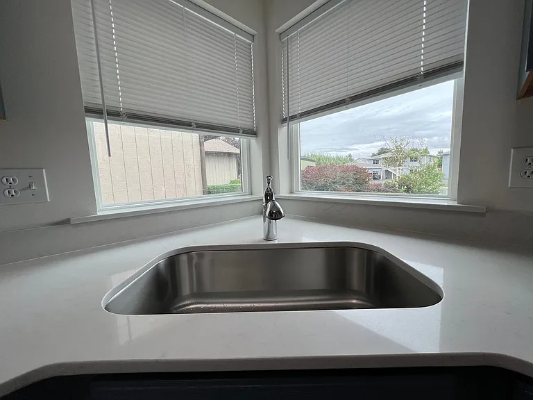 805 E White Birch Ave — Photo 12