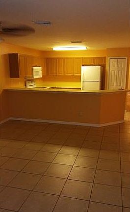 3rd image of 2605 Matena Ave S