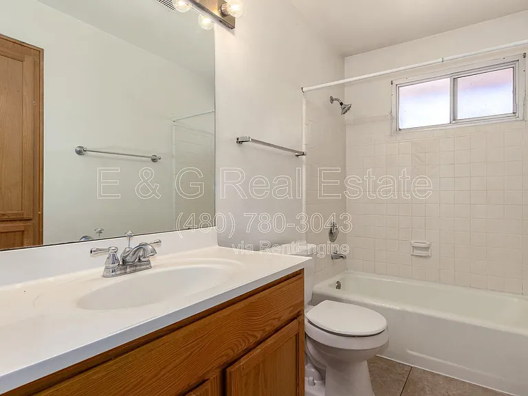 4013 S Hazelton Ln — Photo 25