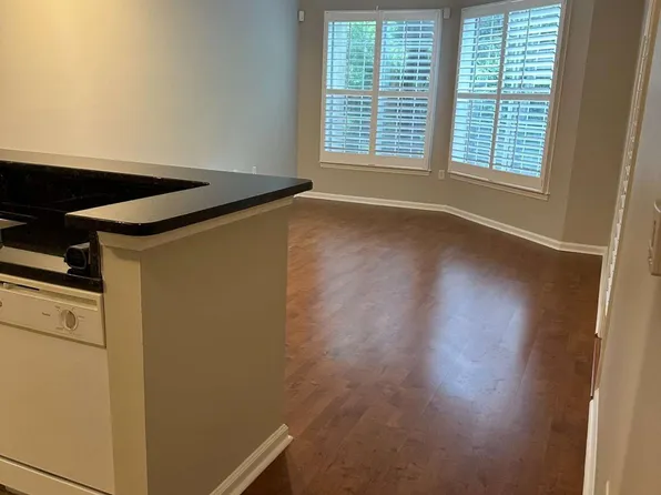 5208 Westchester Rdg NE, Atlanta, GA 30329