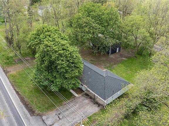 5th image of 1029 Scottsville Mumford Rd