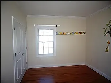 3 bed, 1800 sqft, $915 — Photo 4