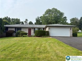 3200 Church View Rd, Coopersburg, PA 18036