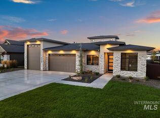 9958 W Gladiola Ct, Star, ID 83669