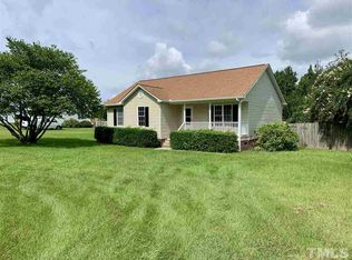 468 N Pleasant Coates Rd, Benson, NC 27504