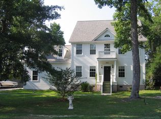 983 Edith Ln, Beaufort, SC 29902