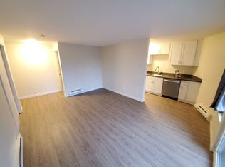 2701 S Walden St APT 4, Seattle, WA 98144