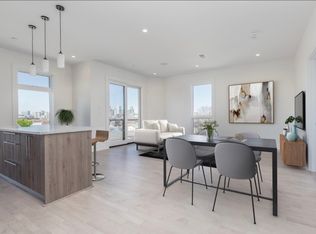 232 Old Colony Ave Unit 301, Boston, MA 02127