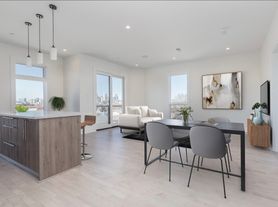 232 Old Colony Ave, Boston, MA
