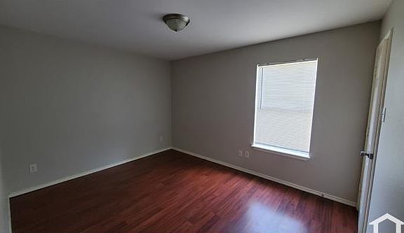 4th image of 9655 Stonewood Dr