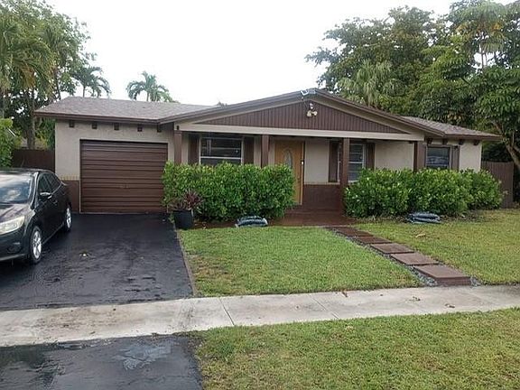 2nd image of 8241 SW 4th Court
