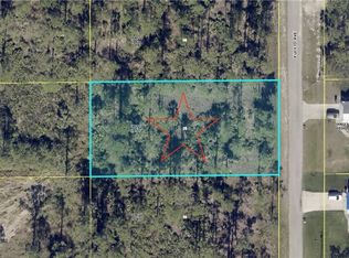 905 Euclid Ave, Lehigh Acres, FL 33972