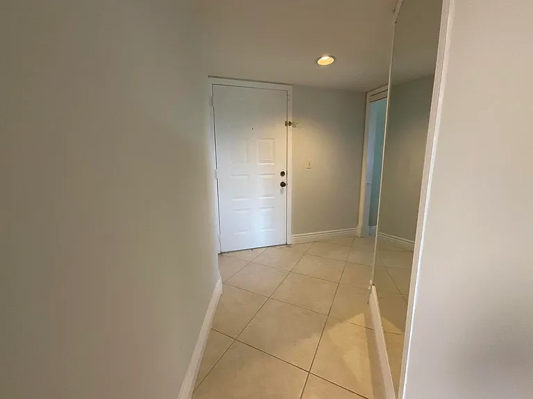 14475 Strathmore Ln #501 — Photo 31