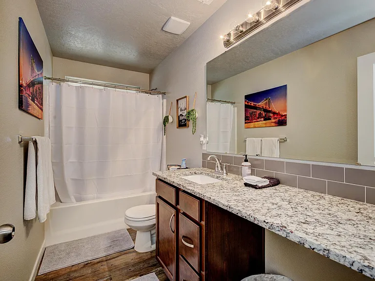 7646 E Declaration Dr — Photo 16