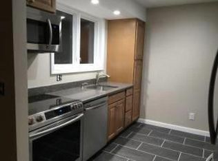 63 Linden St UNIT 12, Wellesley, MA 02482