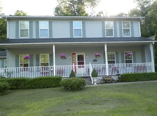 215 Byram Kingwood Rd, Stockton, NJ 08559