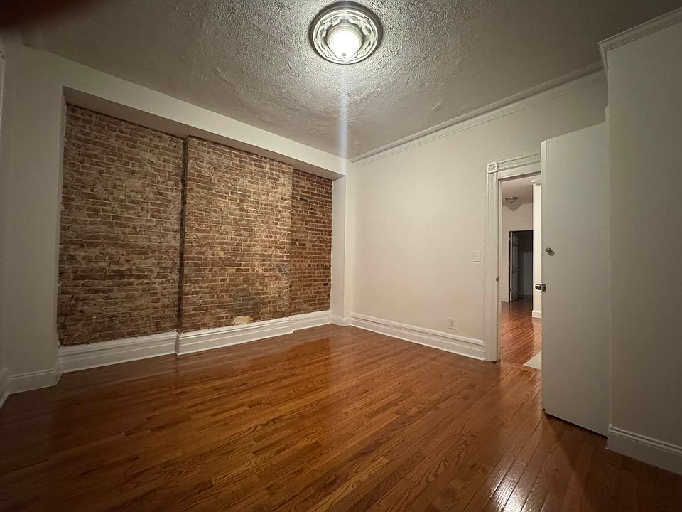 1st image of 162 E 88th St #15B