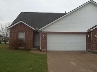 1067 Brookfield Dr, Waynesville, OH 45068
