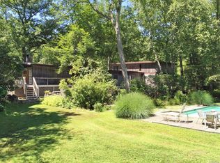 185 Old Church Ln, Pound Ridge, NY 10576