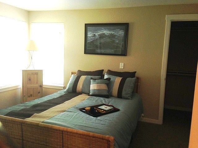 1st image of 2 NE Tandem Way APT 2204